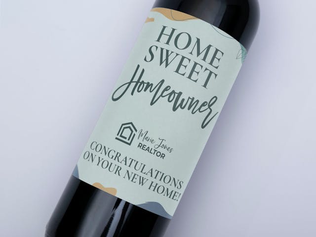 Housewarming Wine Label - Home sweet homeowner, custom message